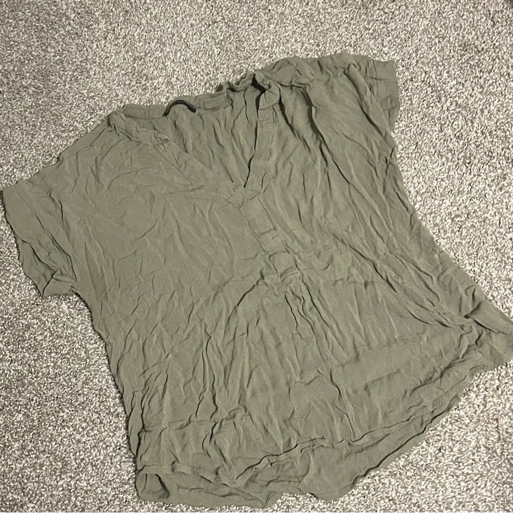 Suzy Shier Khaki Women's Blouse